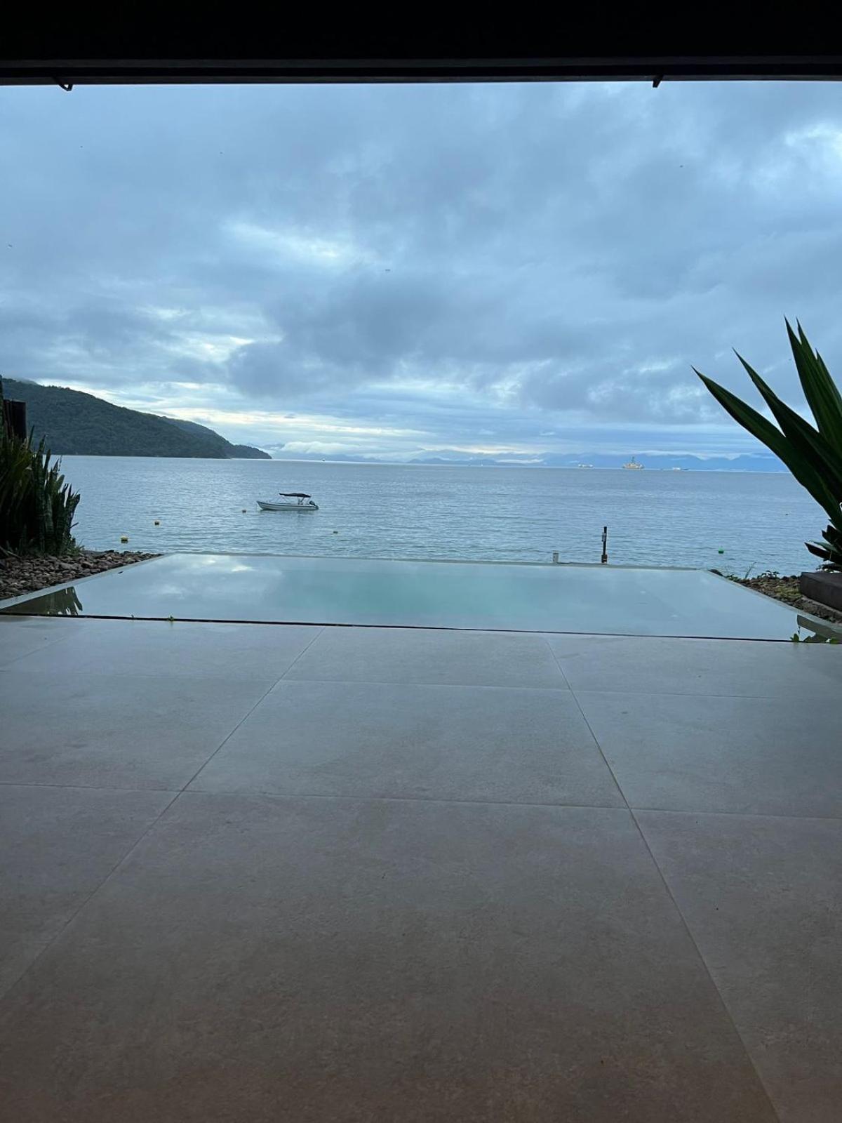 Casa Da Ilha Villa Praia de Aracatiba Exterior photo