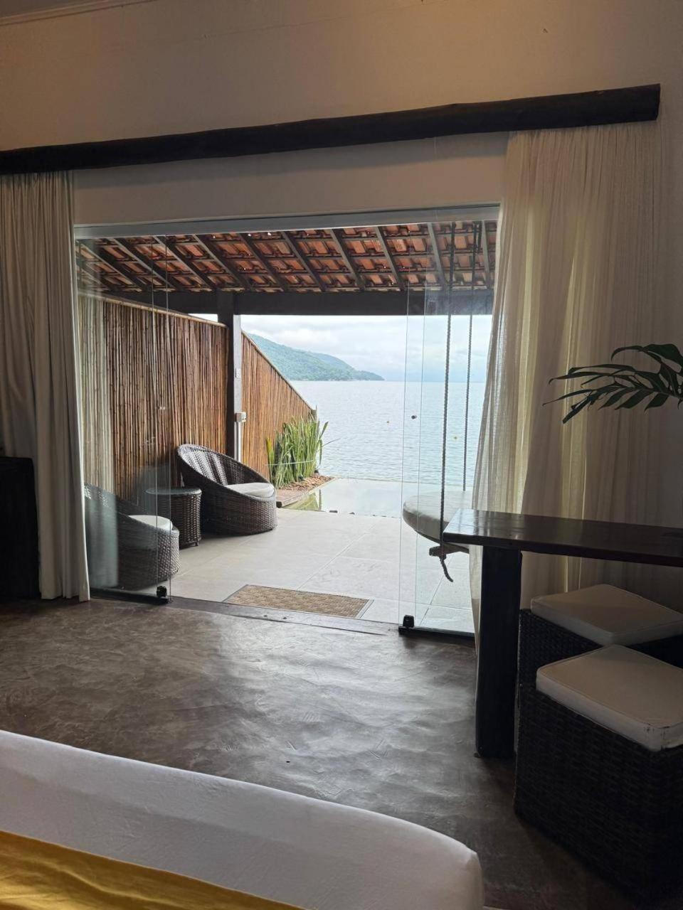 Casa Da Ilha Villa Praia de Aracatiba Exterior photo